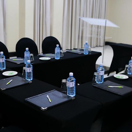 Pavilion Hotel Ντούρμπαν Εξωτερικό φωτογραφία
