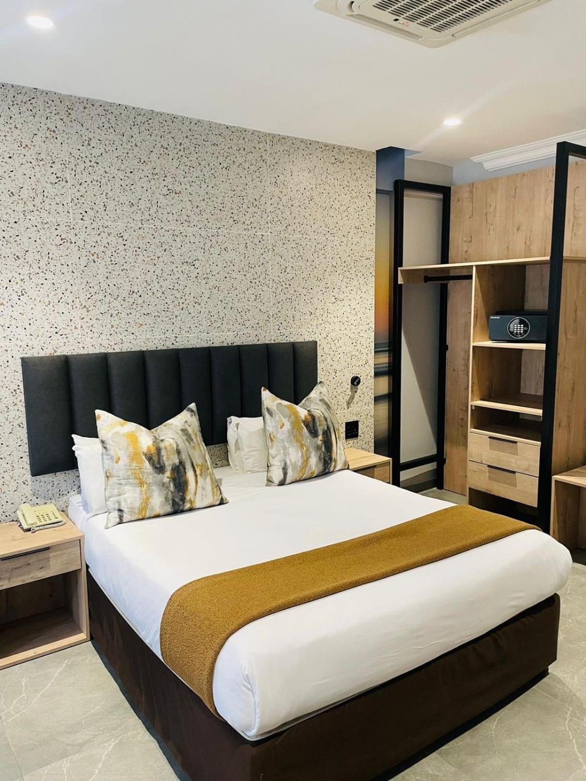 Pavilion Hotel Ντούρμπαν Εξωτερικό φωτογραφία